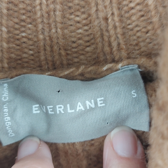 Everlane Wool Cotton Alpaca  Oversized Turtleneck Sweater Tan Size Small Oversiz - Picture 3 of 7